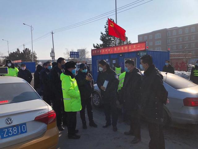 1 督导组在兰家镇实地督导公路路网保通保畅和运输服务保障情况